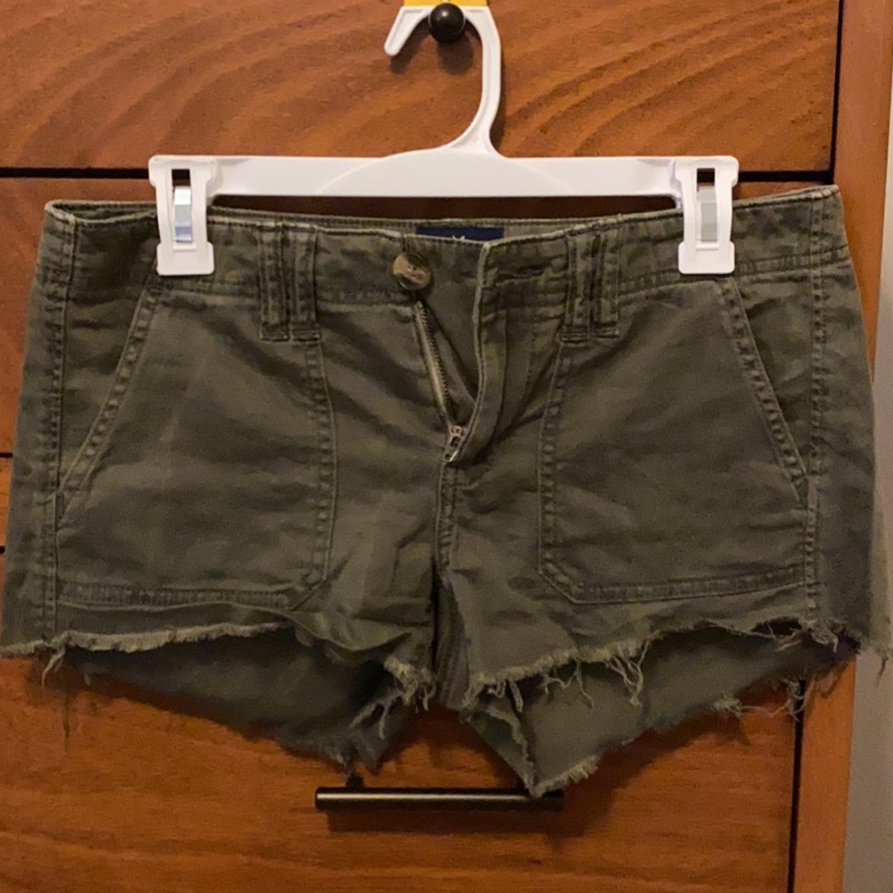 American Eagle Shortie